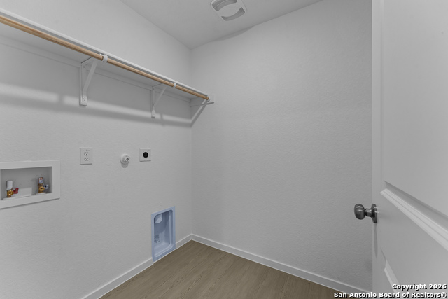 Image 12 of 30 For 1834 Stonechat