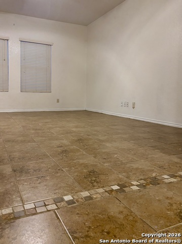 Image 5 of 17 For 4006 Pavo Viejo