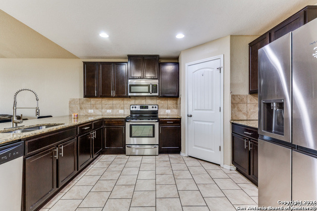 Image 5 of 14 For 8816 Belgian