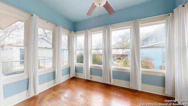 Image 18 of 37 For 819 W French Pl