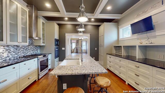 Image 23 of 37 For 819 W French Pl