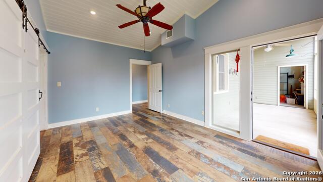 Image 28 of 37 For 819 W French Pl