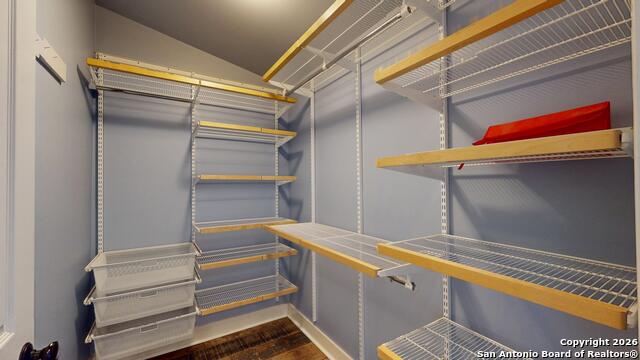 Image 30 of 37 For 819 W French Pl