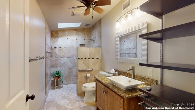 Image 31 of 37 For 819 W French Pl