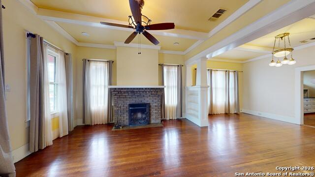 Image 9 of 37 For 819 W French Pl