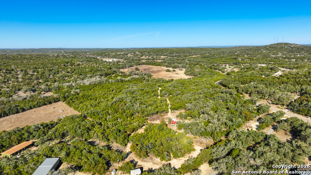 Listing photo id 13 for 1515 Old Boerne