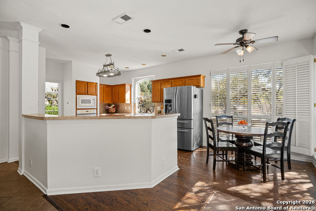 Image 15 of 50 For 2402 Noor  