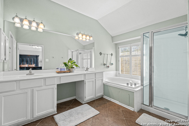 Image 25 of 50 For 2402 Noor  