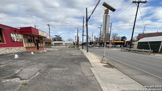 Image 9 of 15 For 103 Theo  