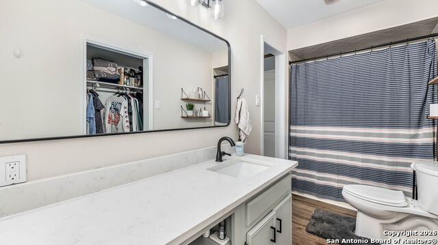 Listing photo id 16 for 5410 Fm 1863