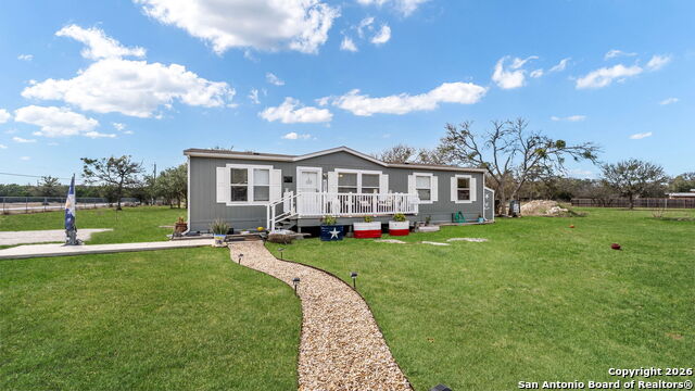 Listing photo id 34 for 5410 Fm 1863