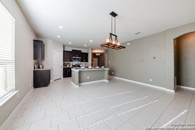 Image 18 of 37 For 2841 Silo Turn