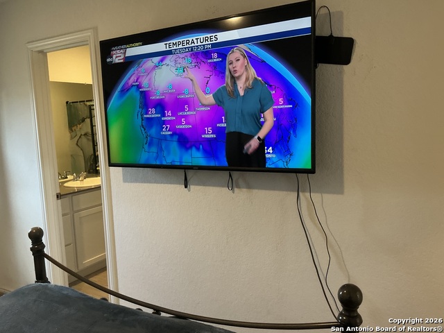 Image 19 of 21 For 14451 Source Circle