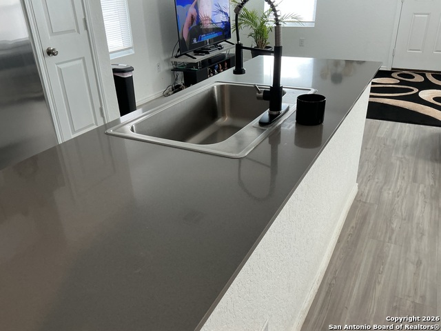 Image 5 of 21 For 14451 Source Circle