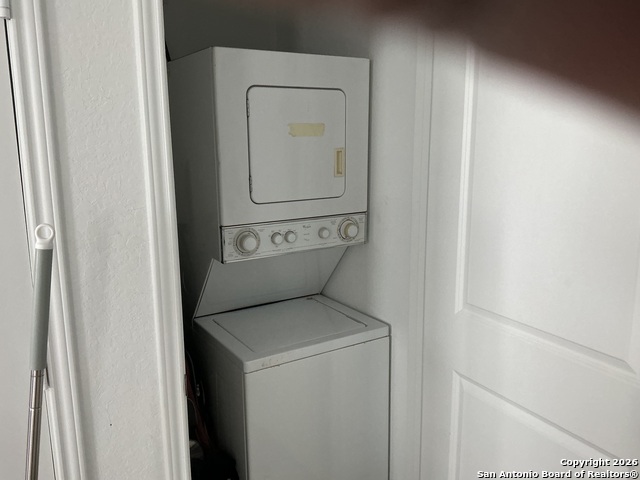 Image 9 of 21 For 14451 Source Circle