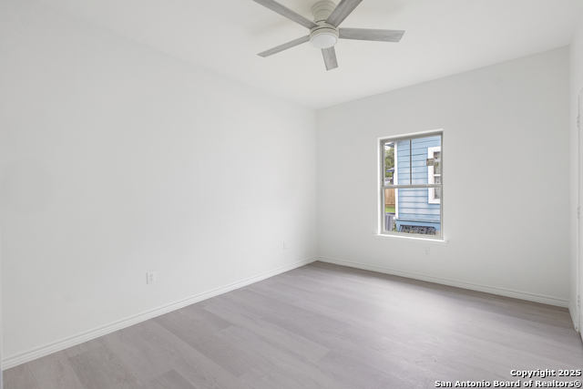 Image 10 of 17 For 223 Florencia Ave