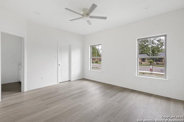 Image 4 of 17 For 223 Florencia Ave