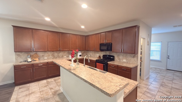 Image 11 of 35 For 8949 Elizabeth