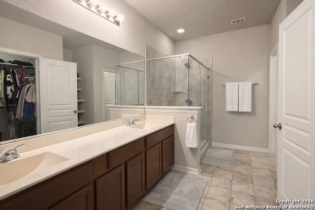 Image 24 of 35 For 8949 Elizabeth