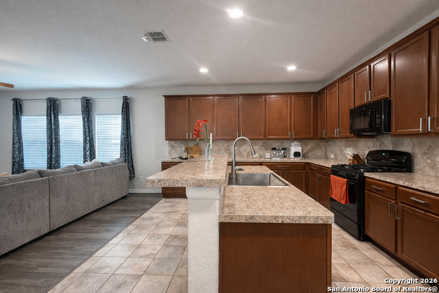 Image 6 of 35 For 8949 Elizabeth