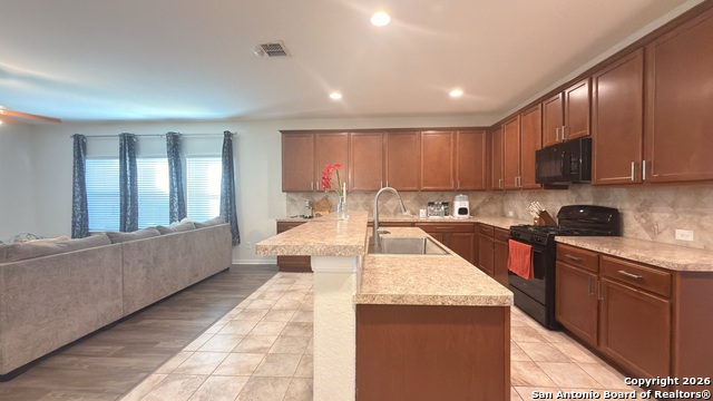 Image 8 of 35 For 8949 Elizabeth