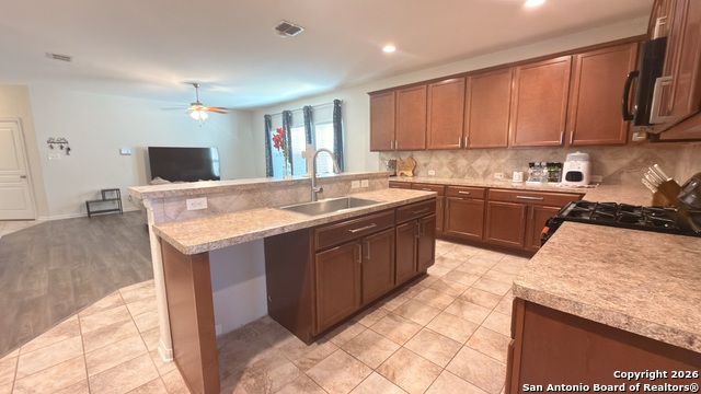 Image 9 of 35 For 8949 Elizabeth