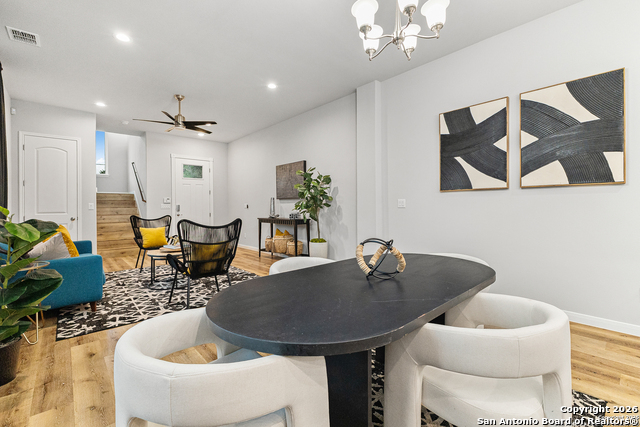 Image 15 of 37 For 505 Linden  