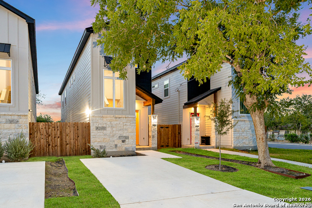 Image 2 of 37 For 505 Linden  