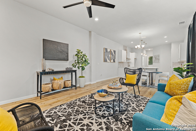 Image 8 of 37 For 505 Linden  