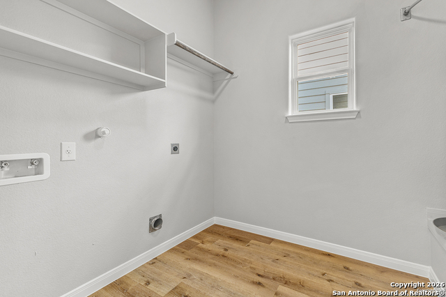 Image 11 of 31 For 507 Linden  