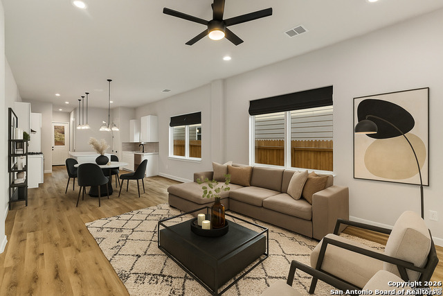 Image 4 of 31 For 507 Linden  