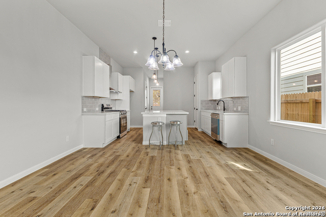 Image 8 of 31 For 507 Linden  