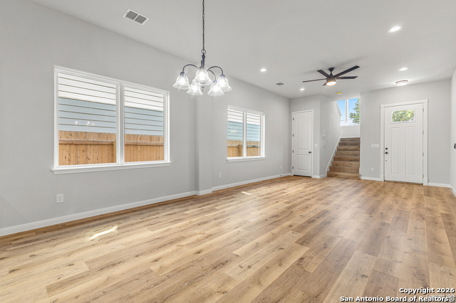 Image 9 of 31 For 507 Linden  