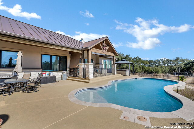 Image 2 of 27 For 103 William Tobin