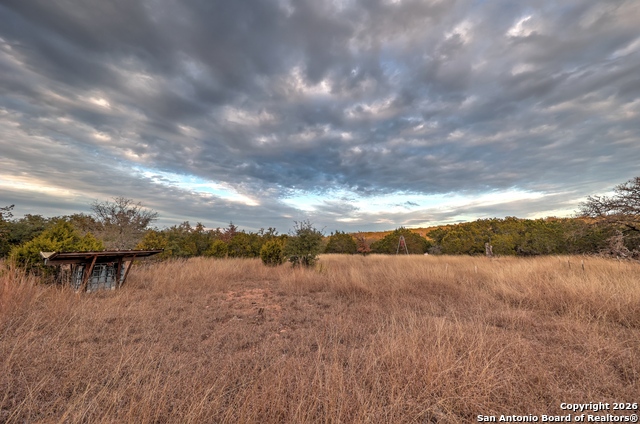 Listing photo id 14 for 438 Yellowstone Lane