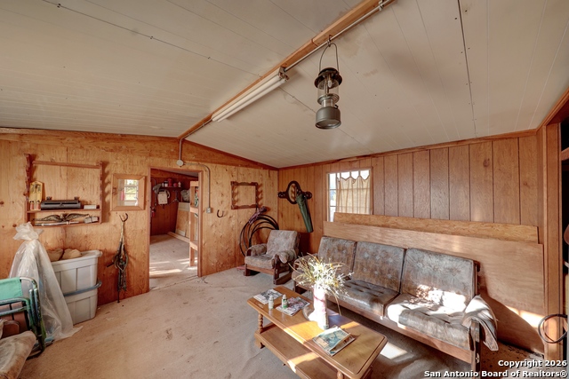 Listing photo id 35 for 438 Yellowstone Lane