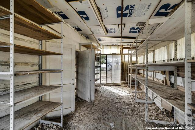 Image 31 of 50 For 360 Kirk Ln  