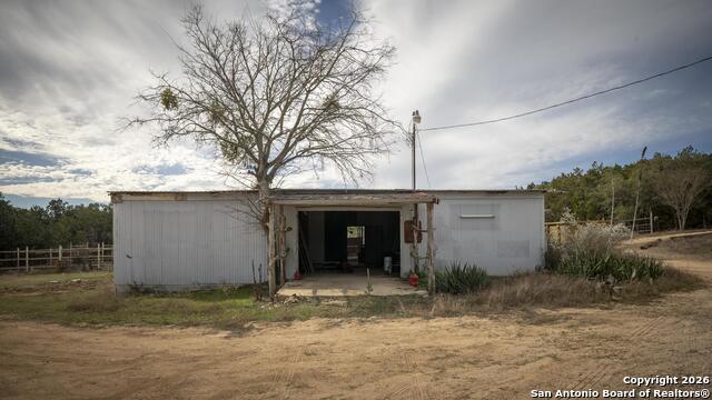 Image 33 of 50 For 360 Kirk Ln  