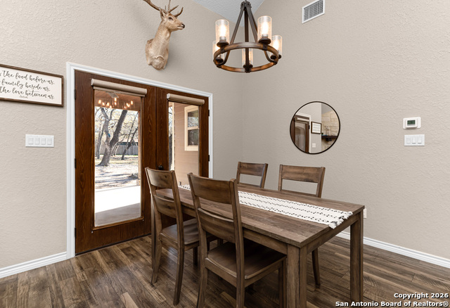 Image 21 of 36 For 192 Great Oaks Blvd