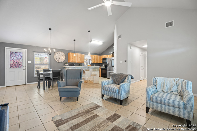 Image 6 of 30 For 1376 Hedgestone