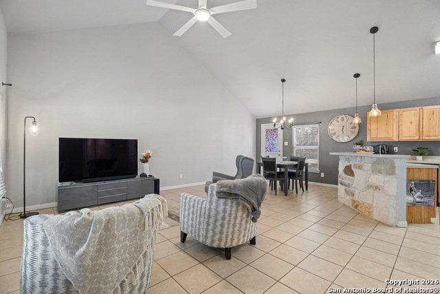 Image 7 of 30 For 1376 Hedgestone