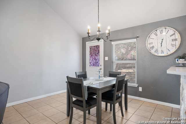 Image 8 of 30 For 1376 Hedgestone