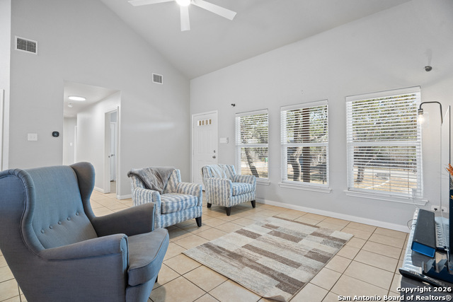 Image 9 of 30 For 1376 Hedgestone