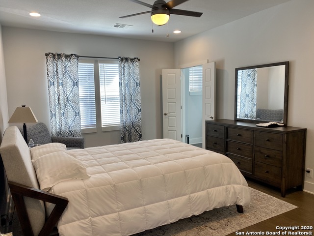 Image 12 of 18 For 725 Hays  