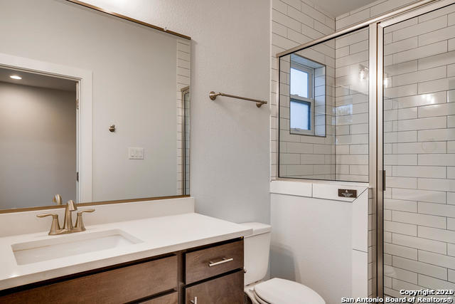 Image 13 of 18 For 725 Hays  