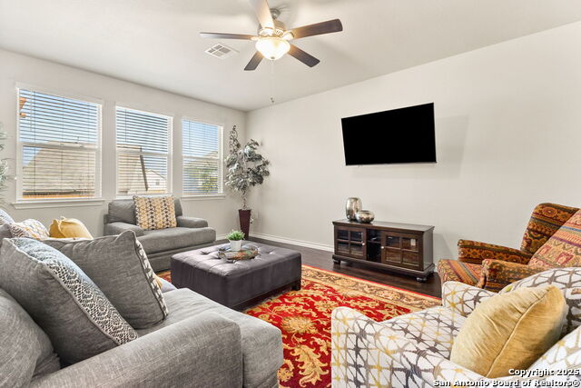 Image 11 of 29 For 5603 Chestnut Xing