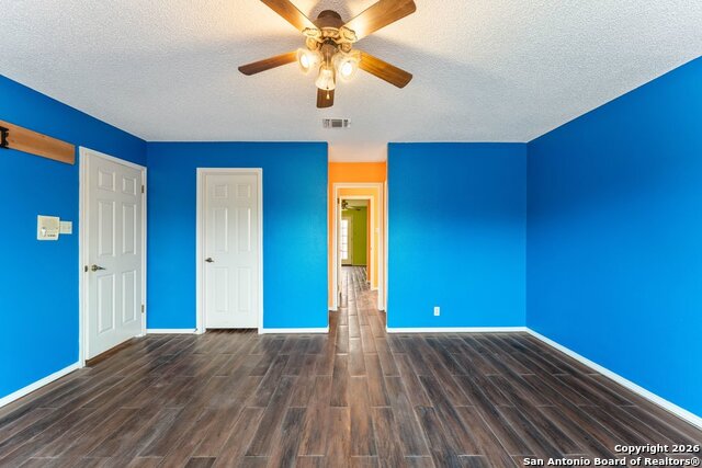 Image 27 of 57 For 5421 Lockhill