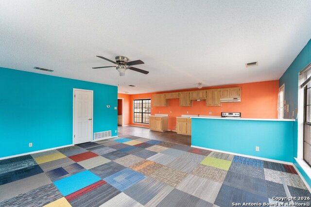 Image 47 of 57 For 5421 Lockhill