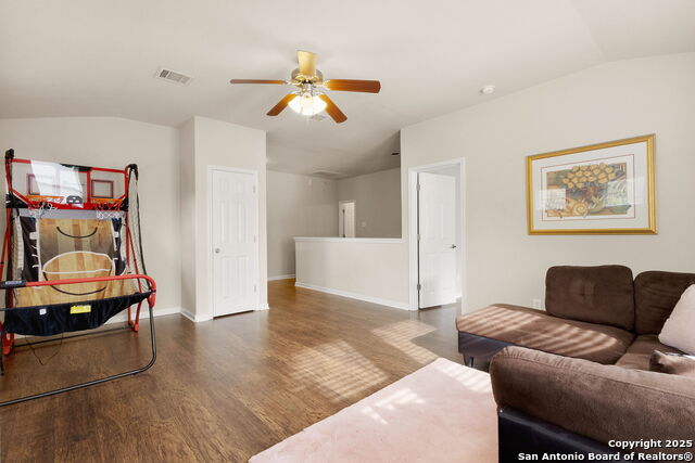 Image 19 of 31 For 3642 Pinyon Pine