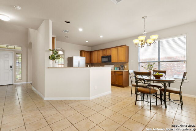 Image 7 of 31 For 3642 Pinyon Pine